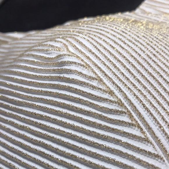 H&M Bandeau Bikini Top With Straps in Sz. 10 - Picture 2 of 7